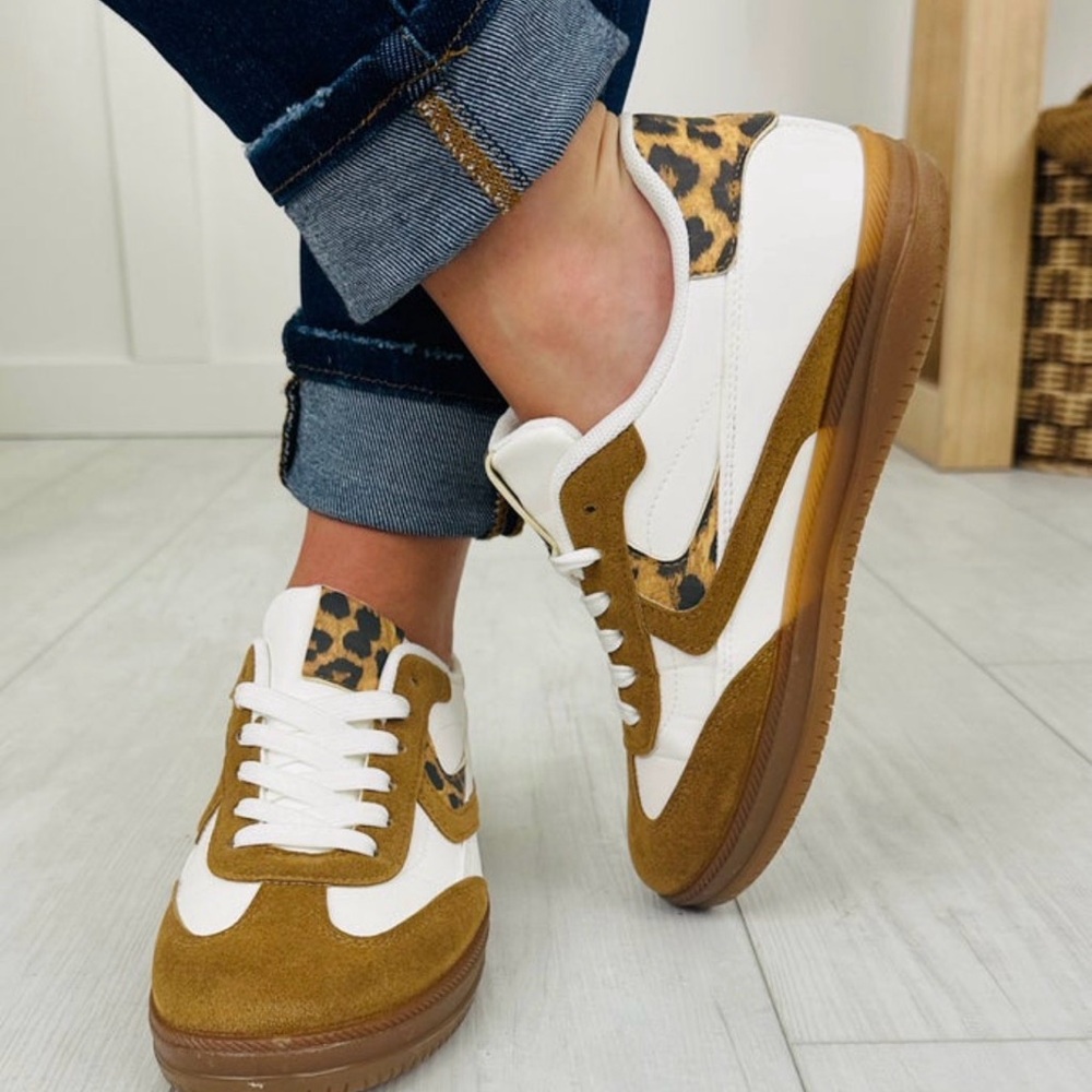 Women’s White, Tan and Leopard Low-Top Casual Sneakers